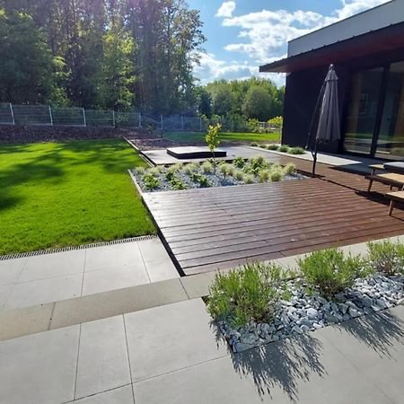 Ostatni Dom Po Lewej Vila Biale Bloto  Exterior foto